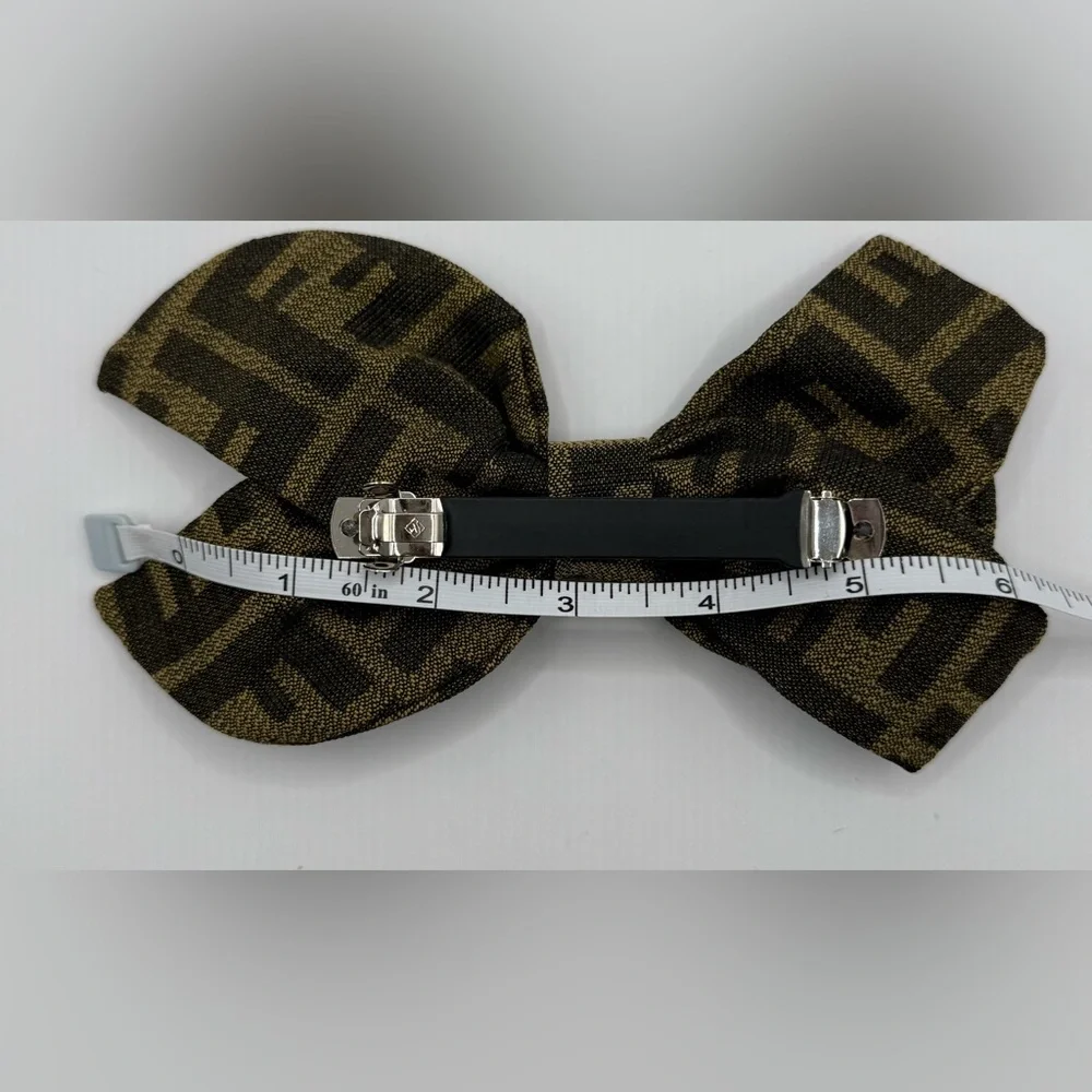 Elegant F LOGO Brown and Black Bow Hair clip luxury Accessory NEW